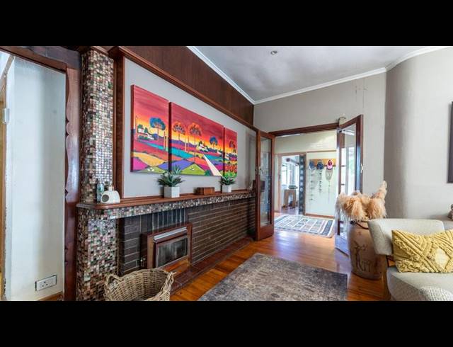 5 BEDROOM HOUSE FOR SALE IN BOSTON